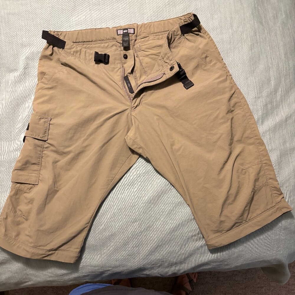 REI Women's Convertible Hiking Shorts- Size 8